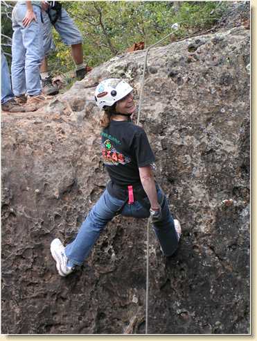 Lanita Medina rappelling