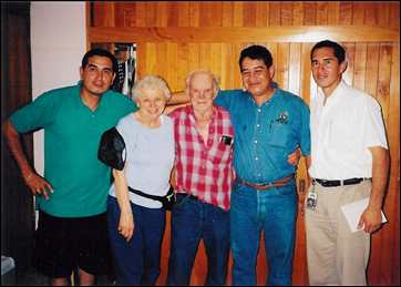 Fernndez brothers with Betty & Celian Adams
